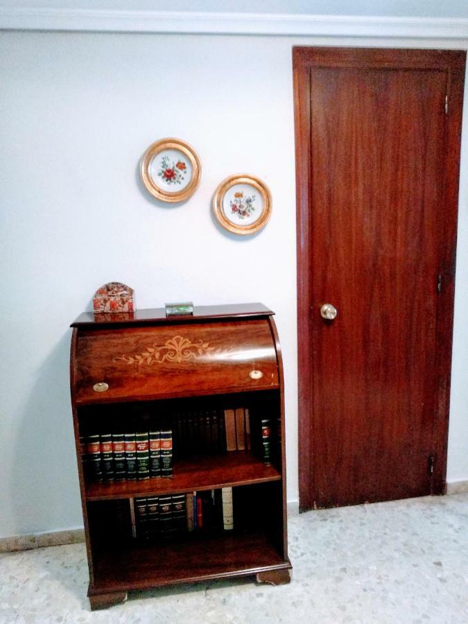 Turquesa De Sevilla Suite Sevilha Exterior foto