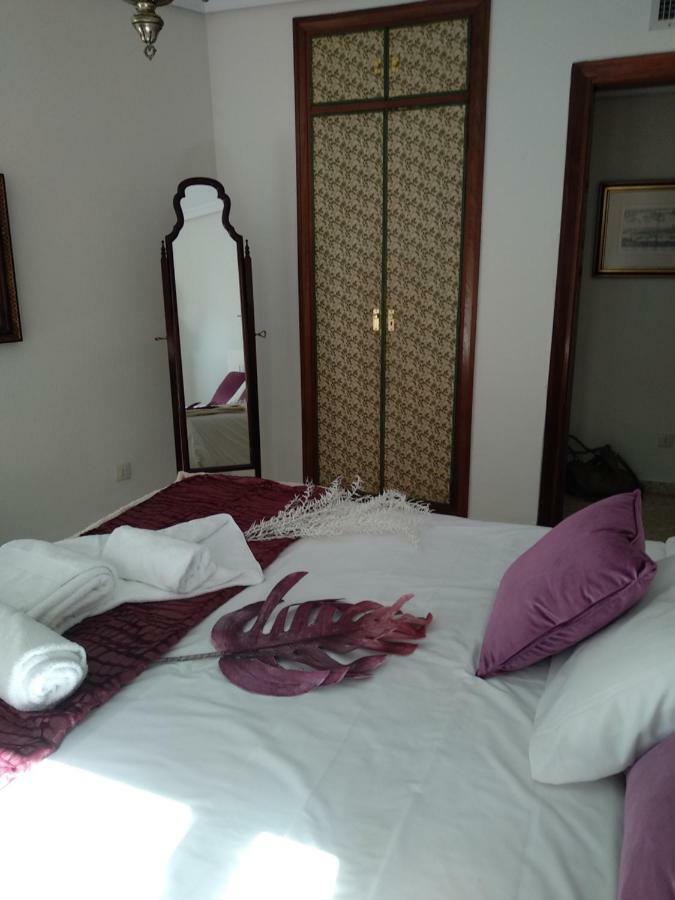 Turquesa De Sevilla Suite Sevilha Exterior foto